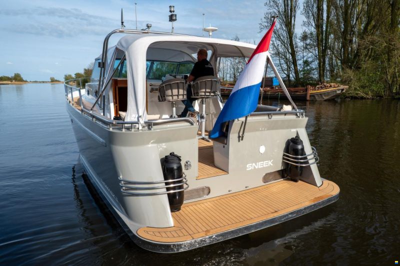 Thomasz Tristan 32 Cabrio