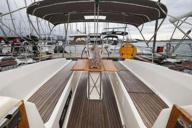 Bavaria Cruiser 32