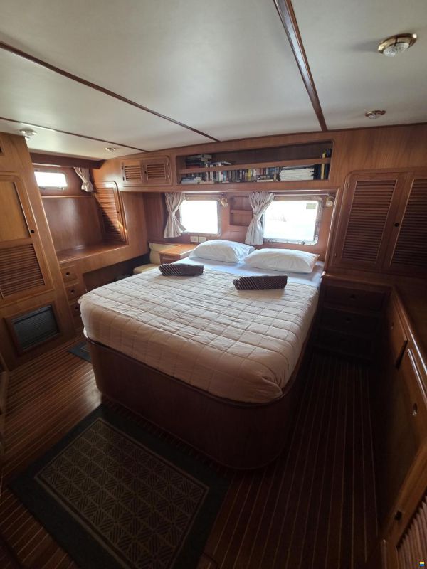 Trader 535 Signature MY