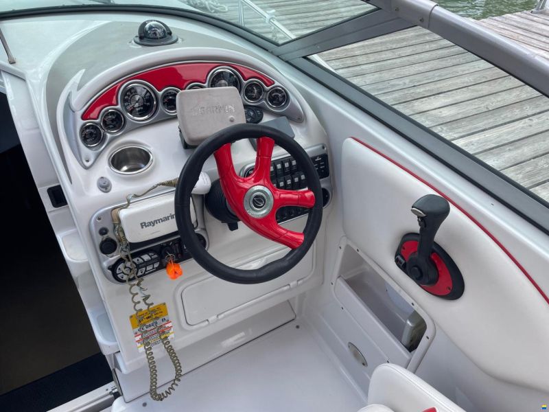 Crownline 275 CCR