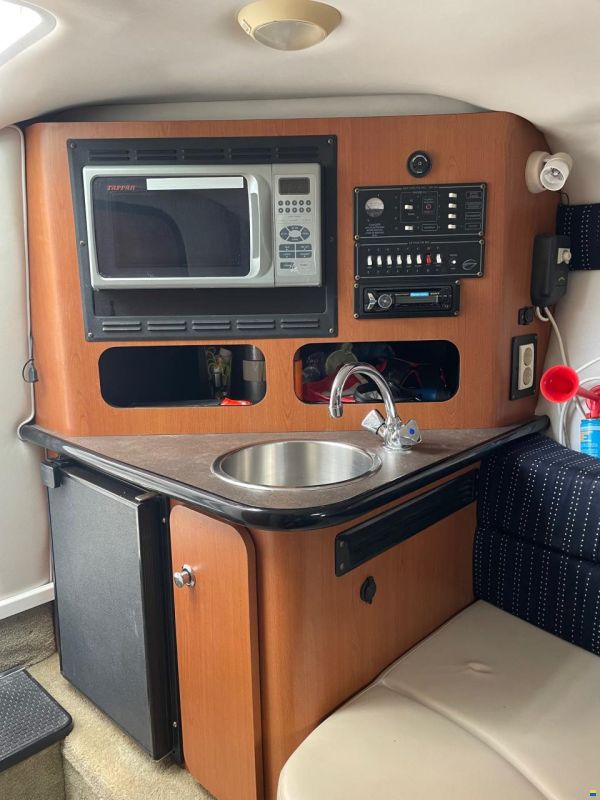 Crownline 275 CCR