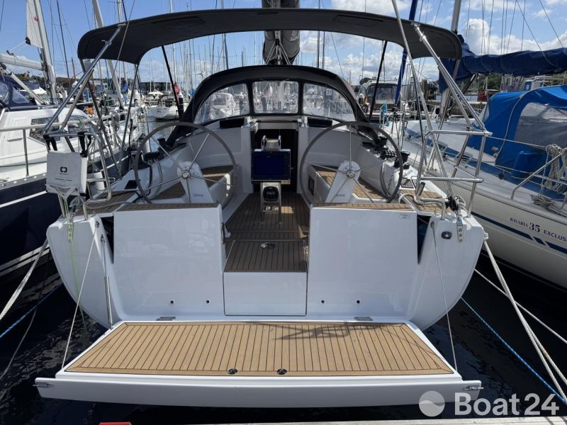 Hanse 348