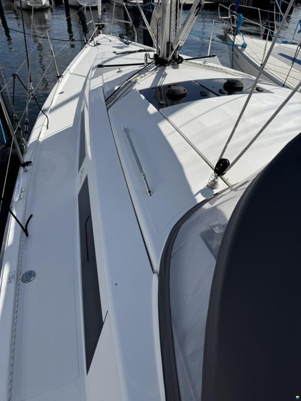Hanse 348