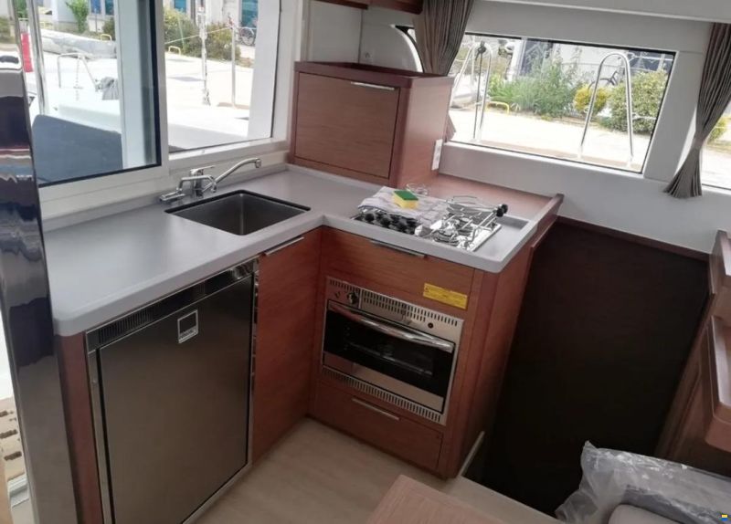 Lagoon 40
