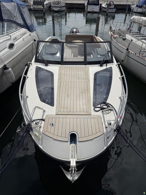 Quicksilver 755