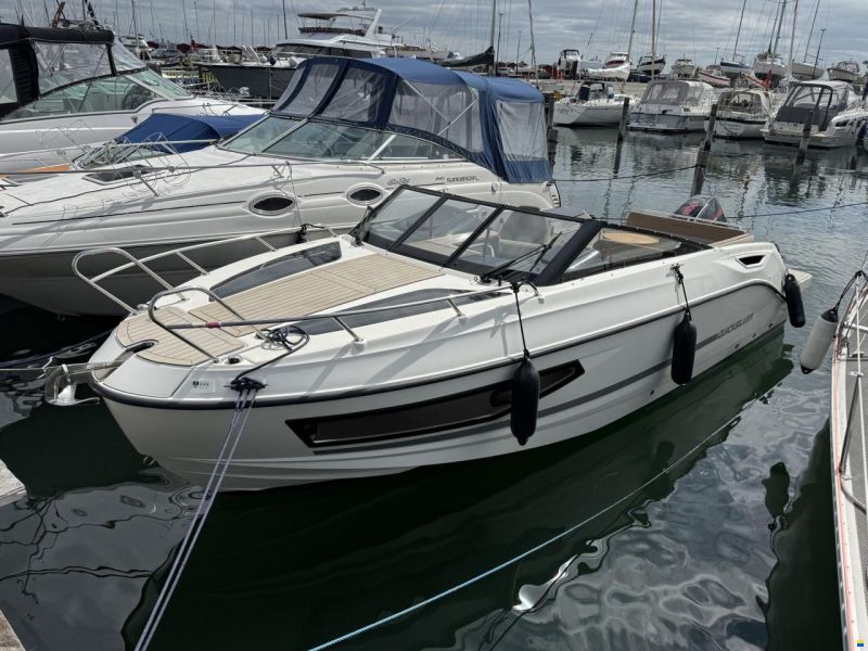 Quicksilver 755