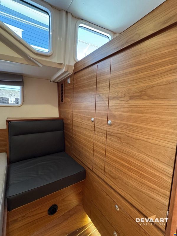 Delphia 1200 Bluescape