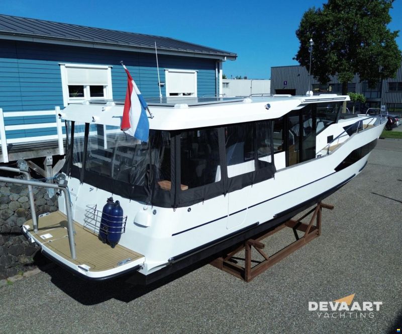 Delphia 1200 Bluescape