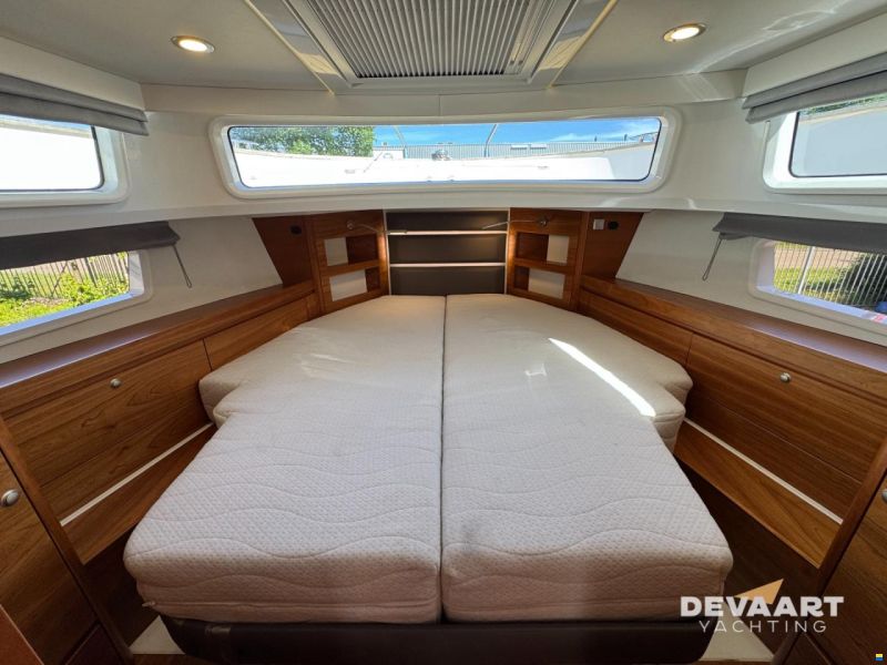 Delphia 1200 Bluescape