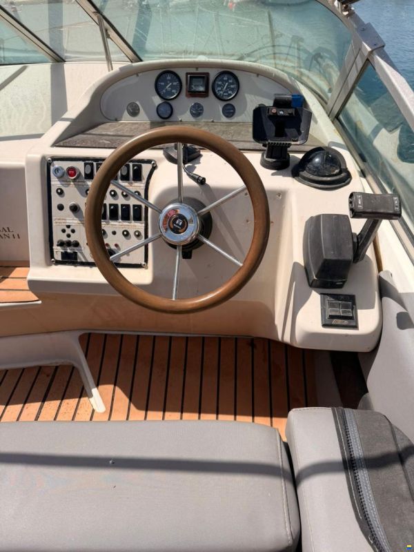 Regal Valanti 260