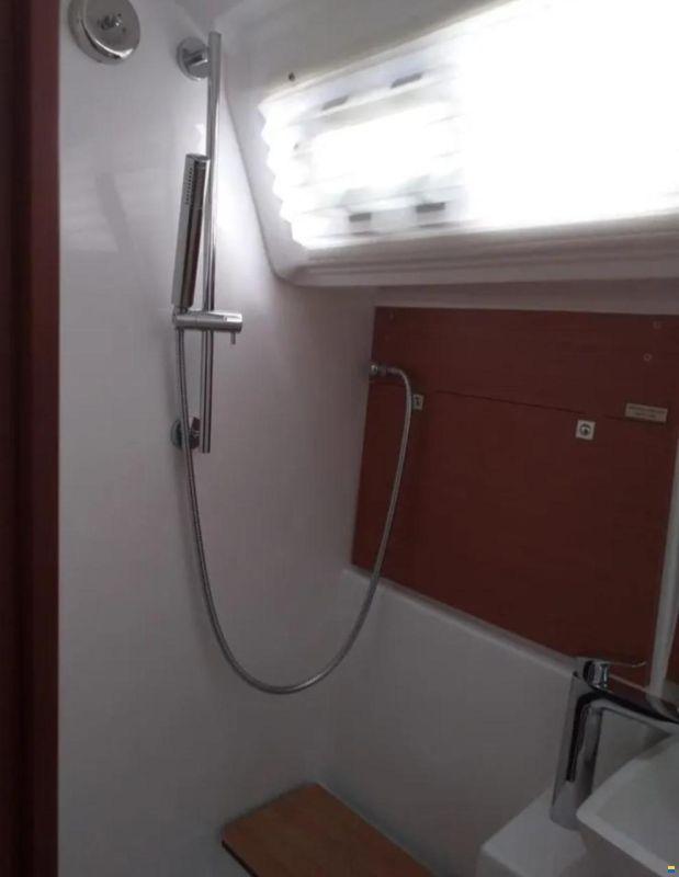 Dufour 430 GRAND LARGE