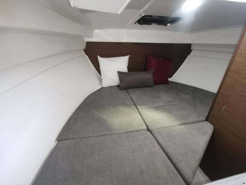 Beneteau ANTARES 7