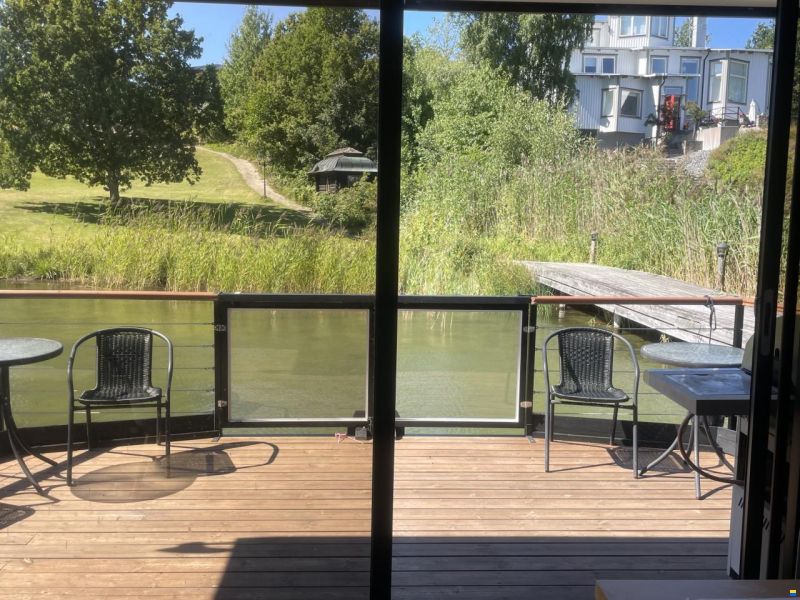 Husbåt Powercatamaran