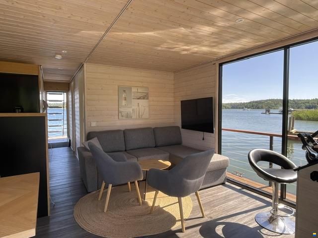 Husbåt Powercatamaran