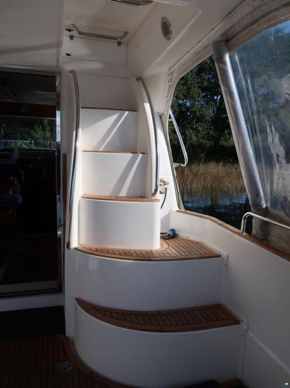 Nimbus 380 Carisma