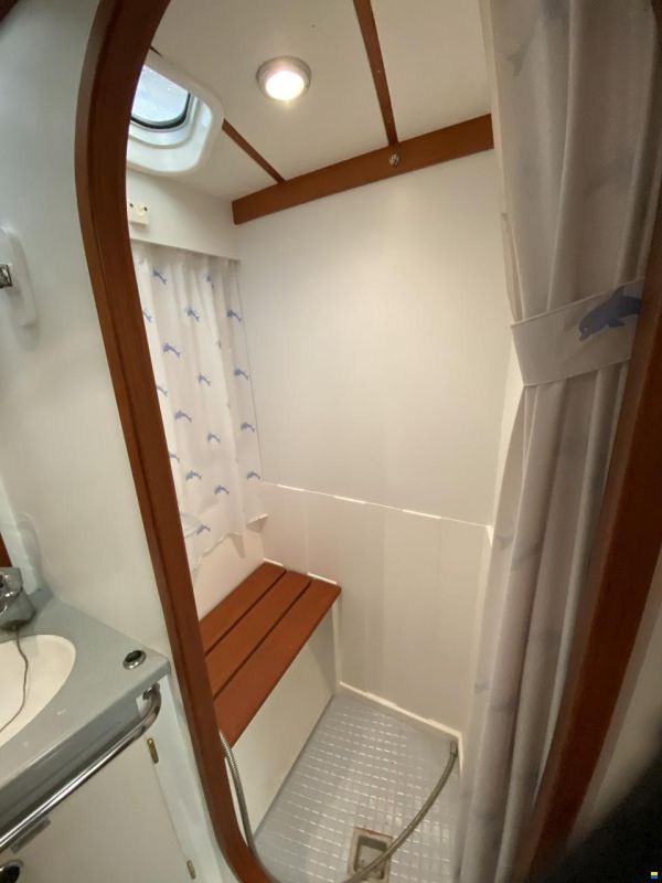 Nauticat 37