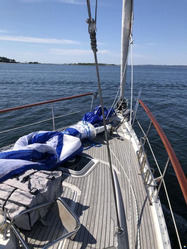 Nauticat 37