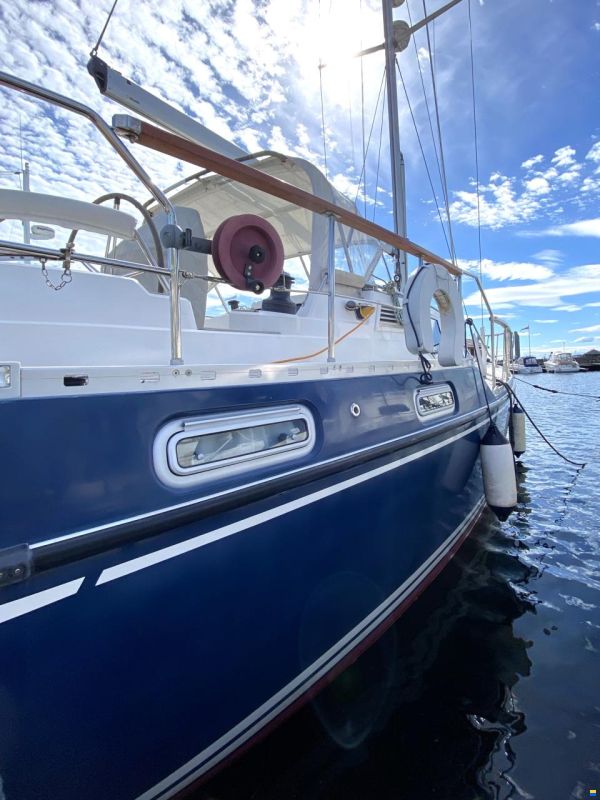 Nauticat 37