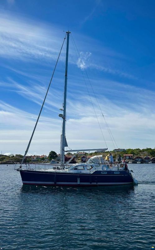 Nauticat 37