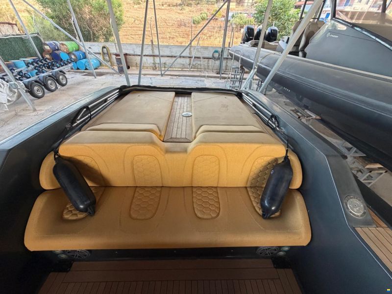 Technohull Omega 41