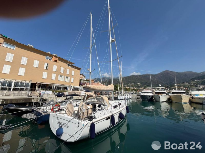 Hanse 385