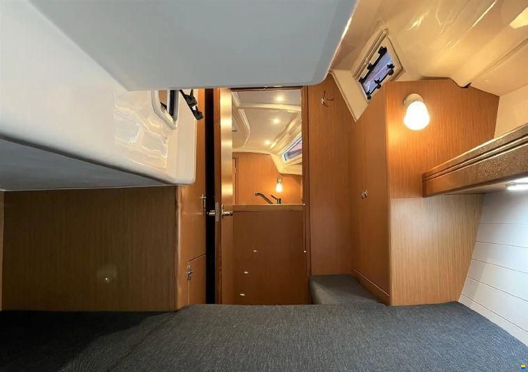 Bavaria 34 cruiser