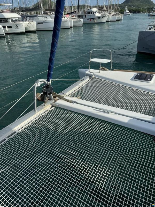 Lagoon 380
