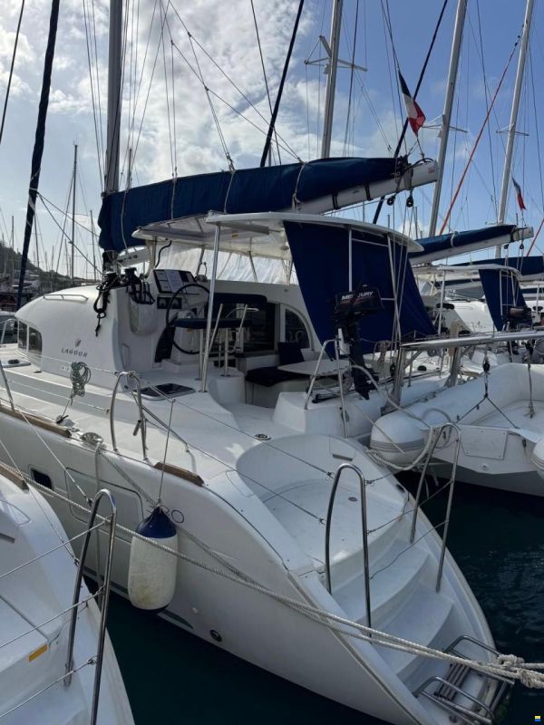 Lagoon 380