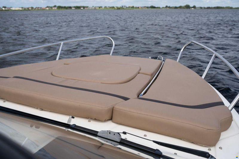 Sea Ray Sun Sport 250