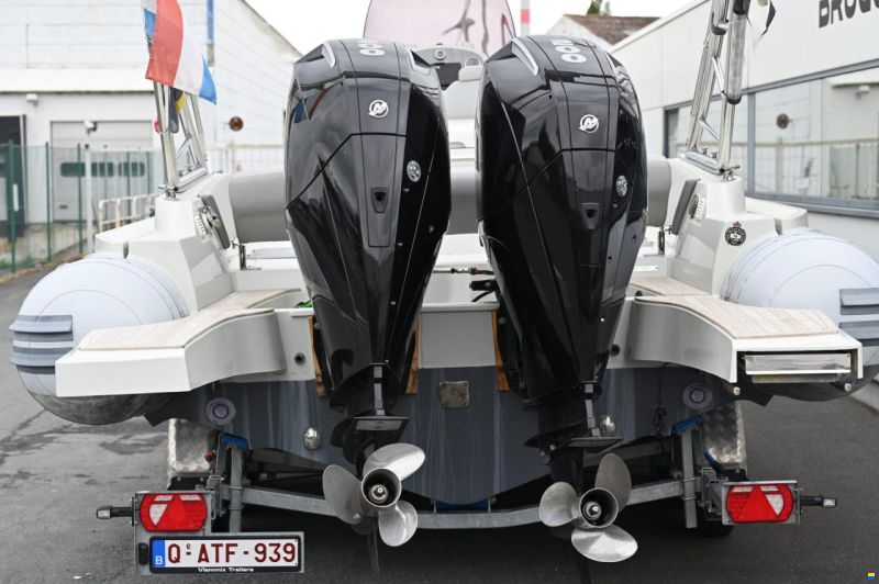 SACS Strider 900