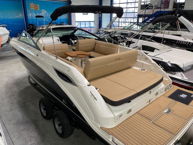 SEARAY SeaRay 250 SDX
