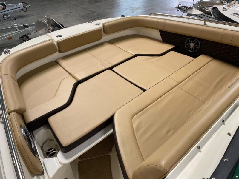 SEARAY SeaRay 250 SDX