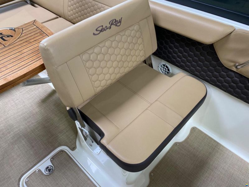 SEARAY SeaRay 250 SDX