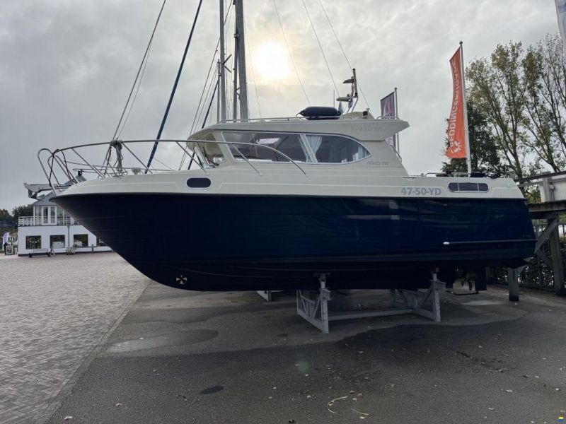 Viknes 880