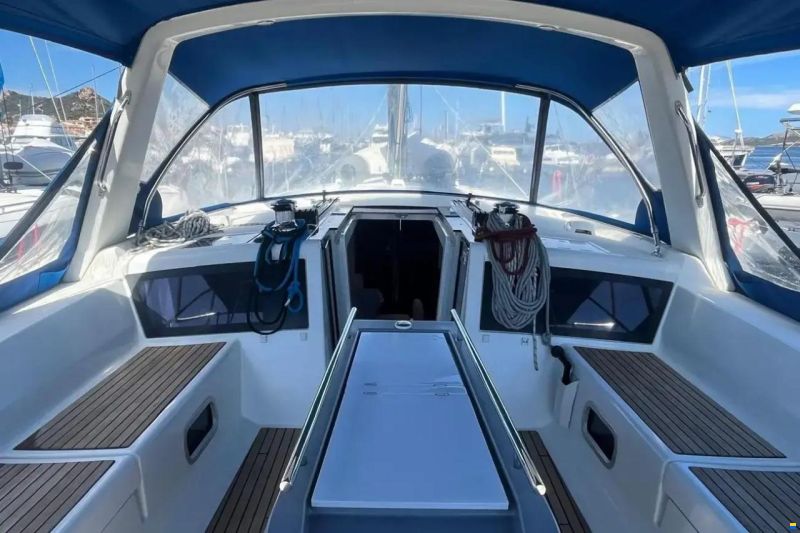 Beneteau Oceanis 48