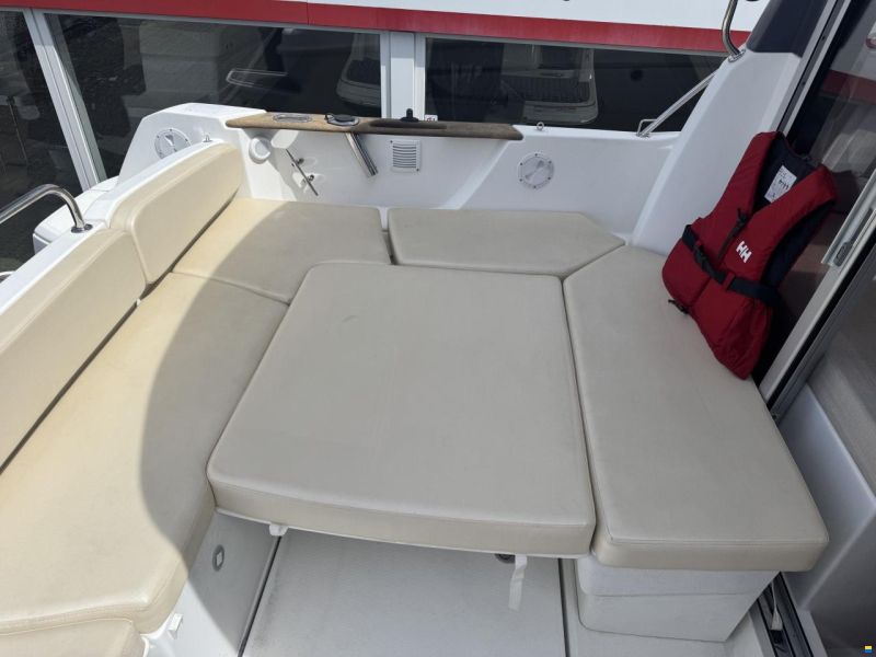 Beneteau Antares 780 med 225 hk Yamaha-EFI 4 takt
