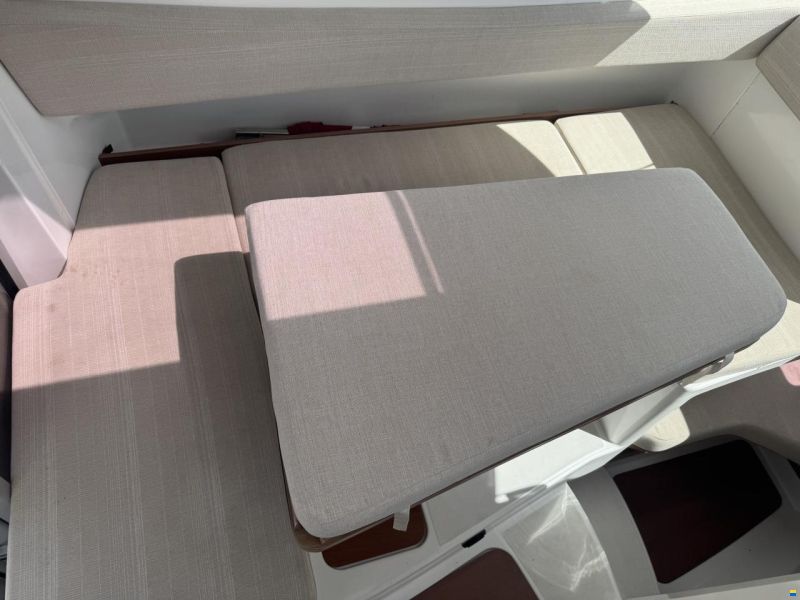 Beneteau Antares 780 med 225 hk Yamaha-EFI 4 takt