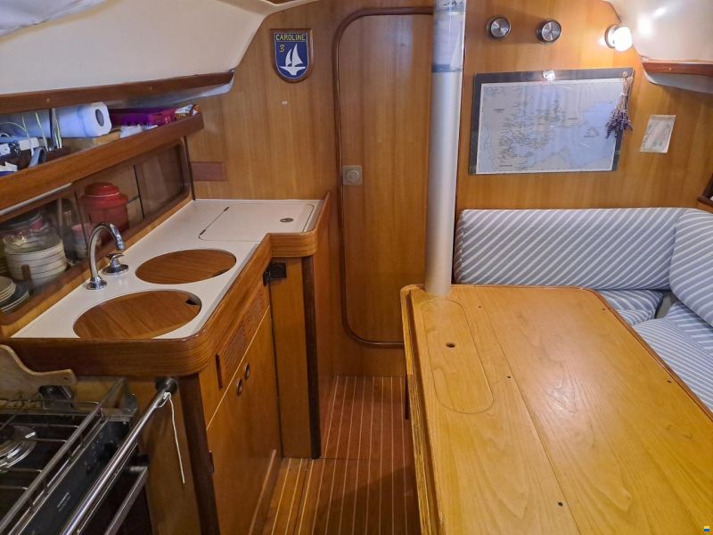 Beneteau Oceanis 320