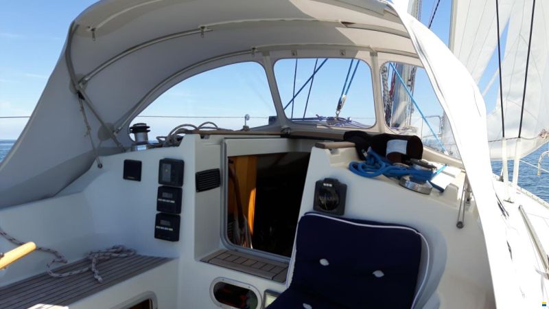 Beneteau Oceanis 320