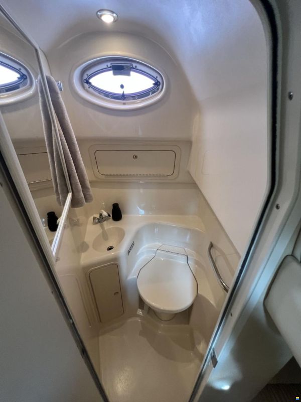 Sea Ray 410 Sundancer