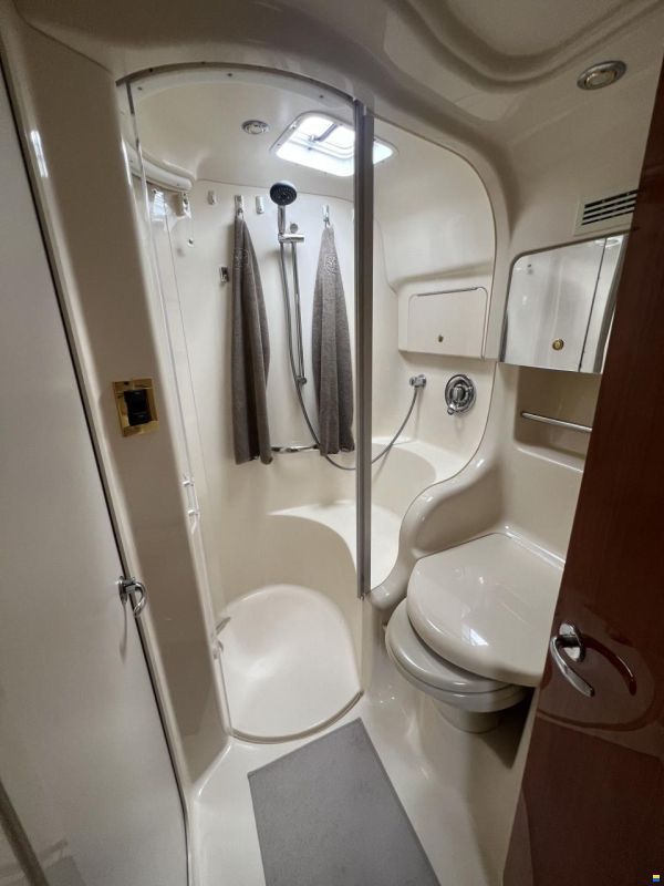 Sea Ray 410 Sundancer