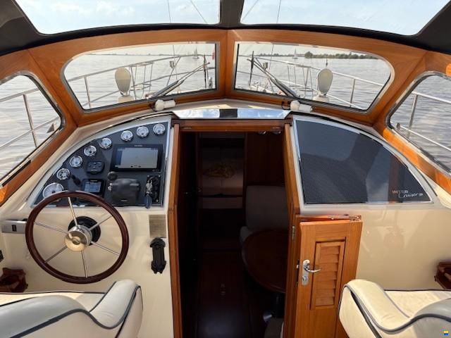 Intercruiser 34
