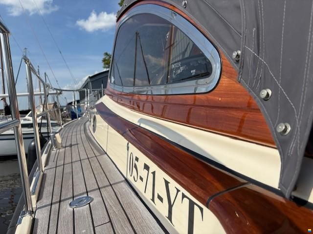 Intercruiser 34
