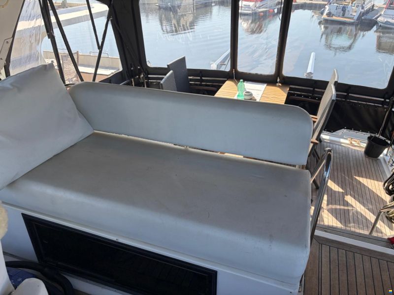 Ocean Alexander 39