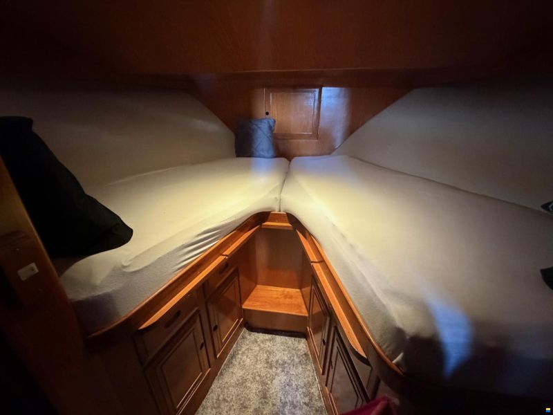 Ocean Alexander 39