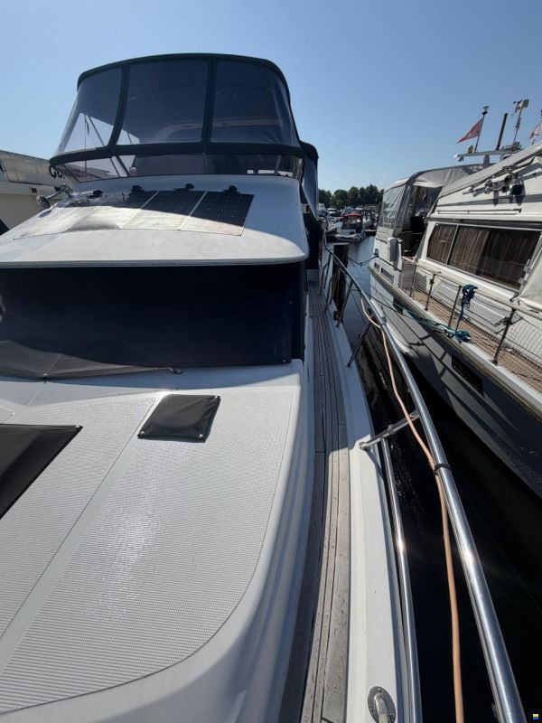 Ocean Alexander 39