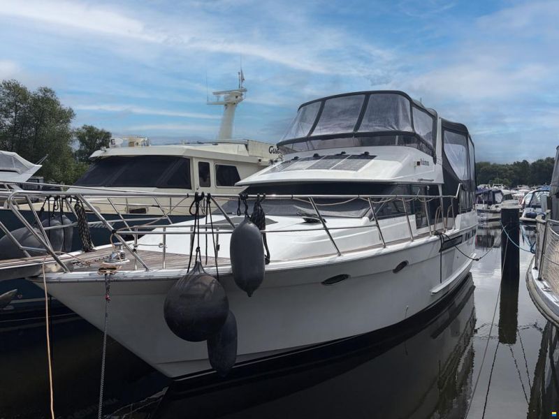 Ocean Alexander 39