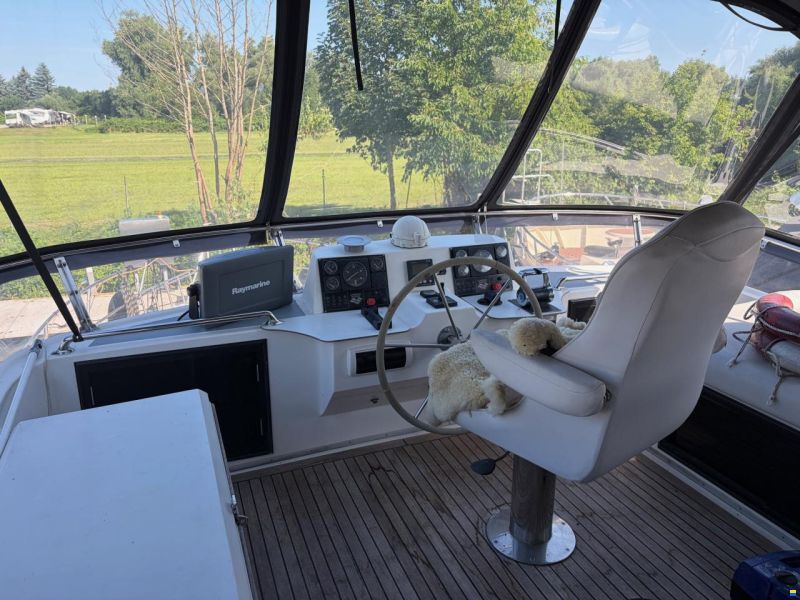 Ocean Alexander 39