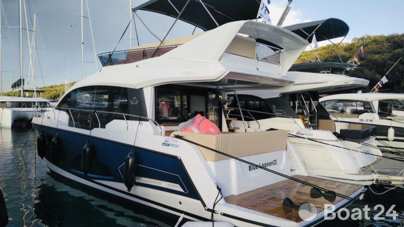 Sealine F430 FLY