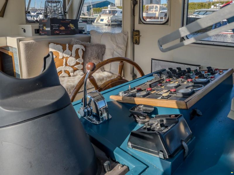 Barkas 16,5 m - woonschip